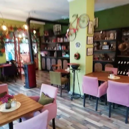 Konukzade Oldtown Apart 3* Анталья