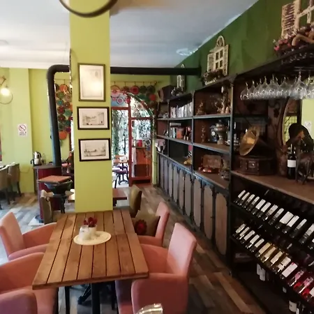 Konukzade Oldtown Apart Анталья