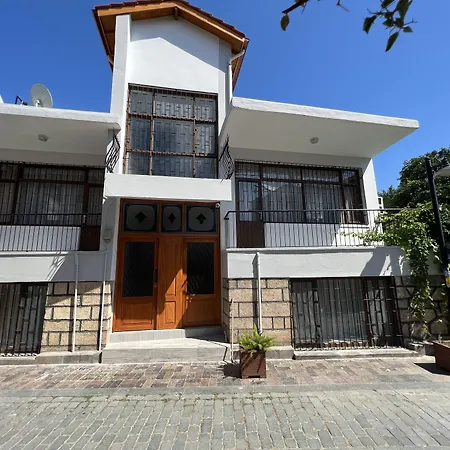 Konukzade Oldtown Apart Гостевой дом Анталья