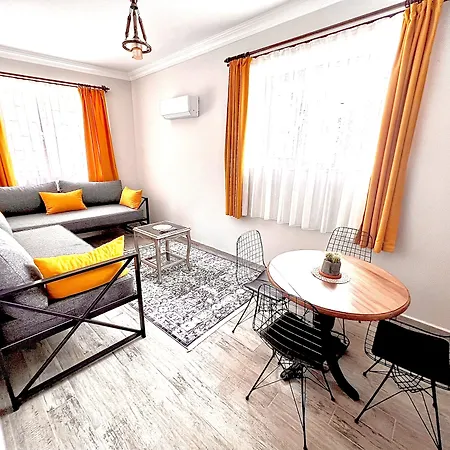 Konukzade Oldtown Apart Гостевой дом Анталья
