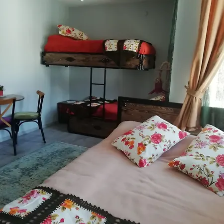 Konukzade Oldtown 3* Antalya