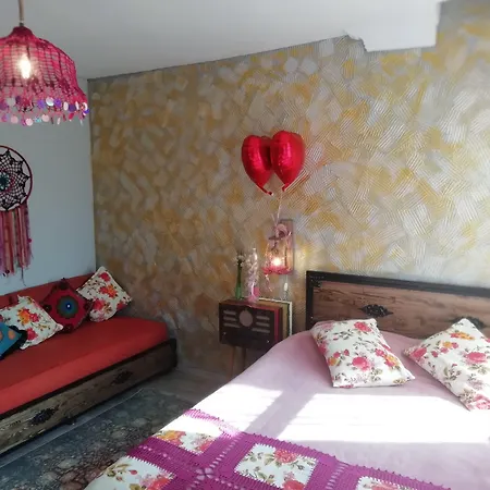 Pensión Konukzade Oldtown