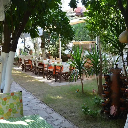 Konukzade Oldtown Pensión