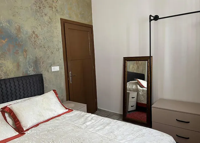 Konukzade Oldtown 3*