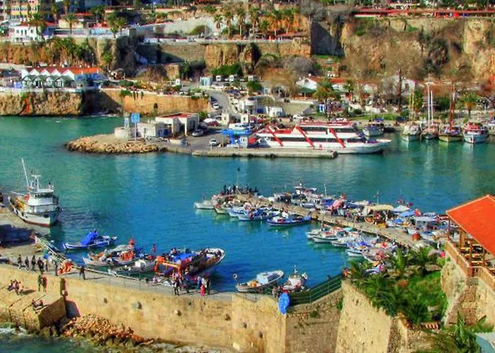 Konukzade Oldtown Pensión Antalya
