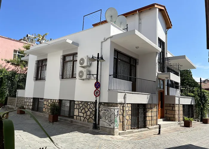 Pensión Konukzade Oldtown 3*
