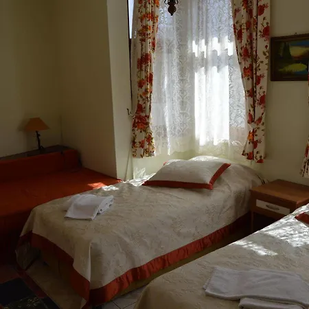 Konukzade Oldtown 2* Antalia